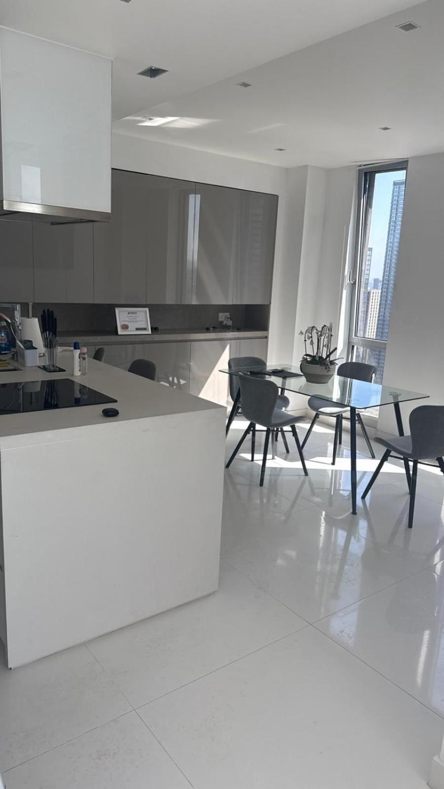 Appartement Stunning Canary Wharf View Londen